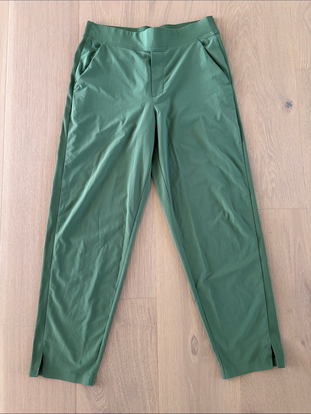Athleta Olive Green Athletic Joggers